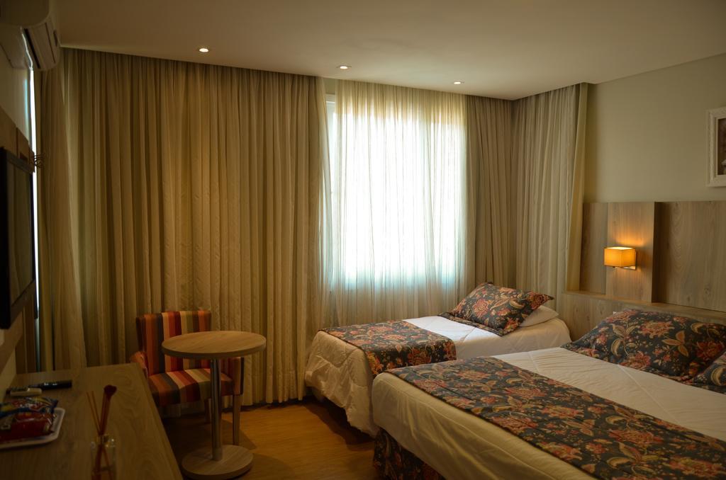 Pousada Aconchego da Borges Gramado Quarto foto